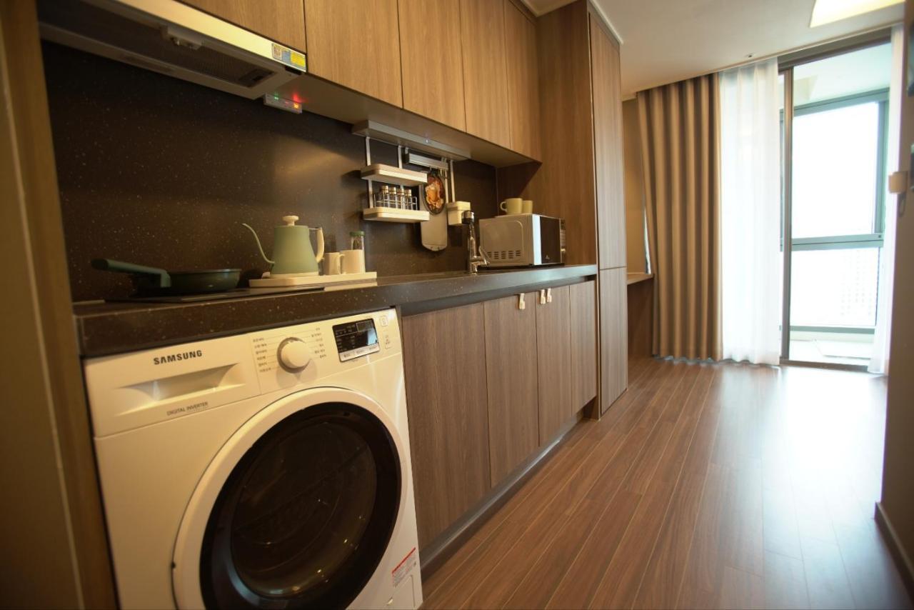 Sienna Ambassador Residence Busan Esterno foto
