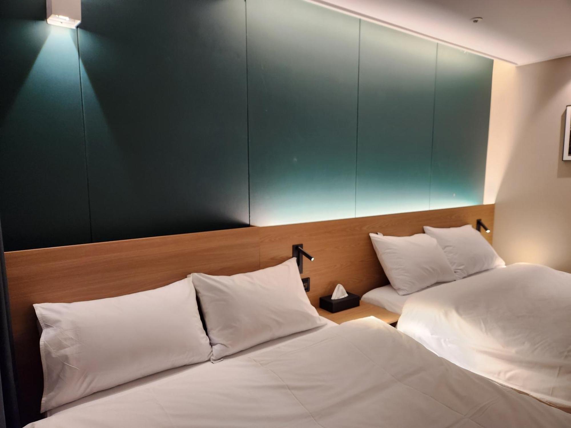 Sienna Ambassador Residence Busan Esterno foto