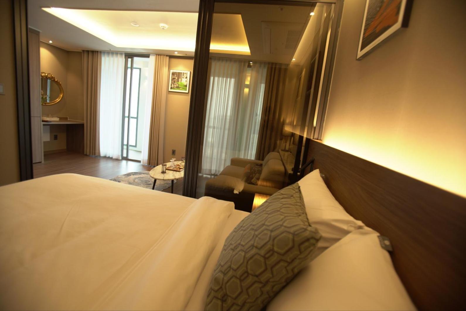 Sienna Ambassador Residence Busan Esterno foto